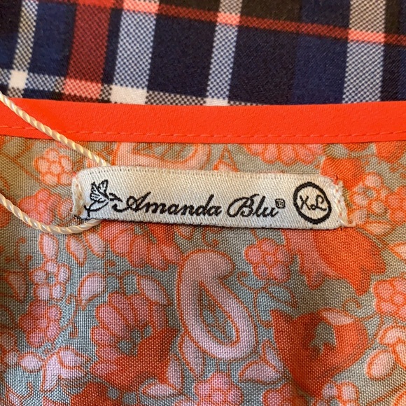 NEW Beautiful Floral Tunic Blouse - Picture 7 of 9